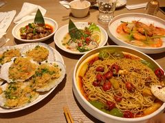 -日进一片海.生腌海鲜火锅.宵夜烧烤(三里屯总店)