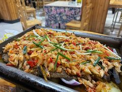 -宏兴烤鱼山庄(宣恩总店)