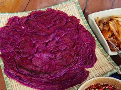 火龙果粑粑-汤锅大王(新平曹苏黄牛汤锅有限公司)