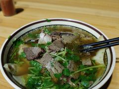 -清真·白家牛肉罩火烧老店(育才街店)