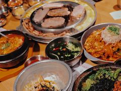 -姜虎东白丁烤肉(恒隆广场店)