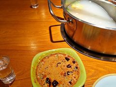 龙骨玉米汤锅-真牛坊潮汕牛肉火锅