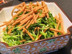 徐州馓子炒豆苗-锦荟JINHUI·浙江小馆(上海荟聚店)