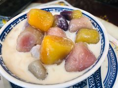 -广信牛奶甜品世家(台东店)