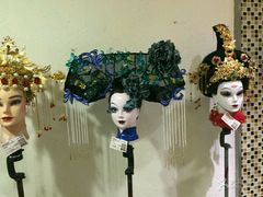 -粤港芭莎美容美发化妆学校