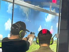 -都市枪神实弹射击俱乐部