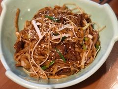 牛肉炒河粉-十三道烧烤(保利西街店)