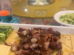 -闯关东东北农家菜(崂山石老人店)