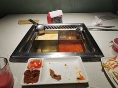 番茄锅底-海底捞火锅鲜切牛肉主题店(长寿路店)