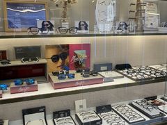 -世纪大明眼镜·林德伯格·蔡司官方授权店(武昌旗舰店)