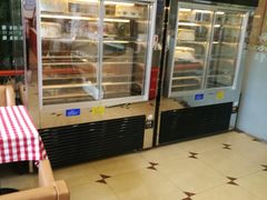 面包甜点陈列柜-红宝石·鲜奶小方(长阳店)
