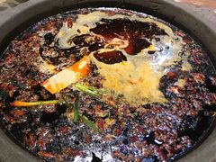 -憨石匠鲜菜土火锅(昆都店)