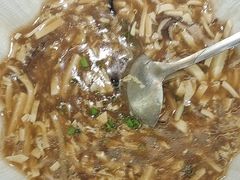 海派酸辣汤-上海年代·浙菜家烧·小海鲜(水上东路店)