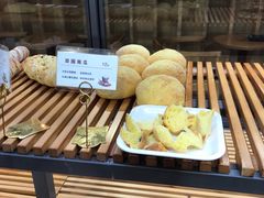 -焙丽拾光(麦凯乐直营店)