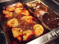 -老牌坊云南鱼豆花火锅(哈西万达店)