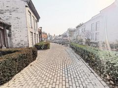 -万源龙顺度假庄园生态观光园