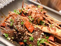 -沪小二炭火蛙锅(淮海中路美食不夜城店)