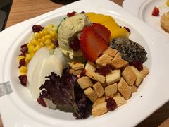 -冰纷万象滑冰场(二七万象城店)