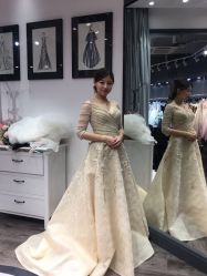 -深白婚纱艺术馆(王府壹号店)