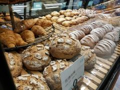 -Dough&Joe团憩(瑞虹天地月亮湾店)