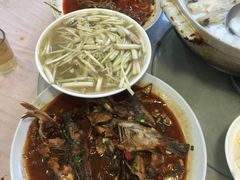 -天乐农家鱼头王(天目湖店)