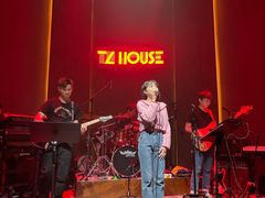 -TZ House音乐现场(来福士中心店)