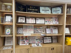 -睫乐园•睫公馆•美睫美甲沙龙