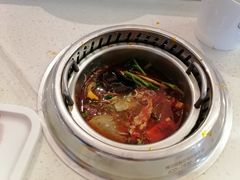 -龍歌自助小火锅(市南金茂湾店)