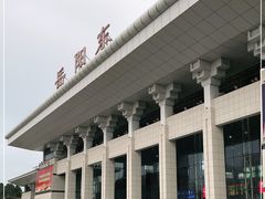 -岳阳东站