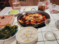 -旧街市鲜货老火锅(大光路店)