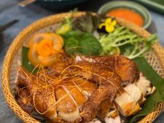 巴提雅烧鸡-阿莱唛唛泰国菜·海鲜餐厅(蛇口店)