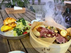 海鲜牛油炒蛋牛角-CHILLAX轻乐时(侨建·Hi City店)