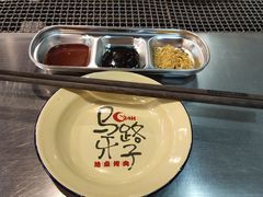 -马路牙子烧烤音乐酒馆(望京店)