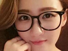 -罗伯特眼镜·蔡司官方授权(罗湖国贸店)