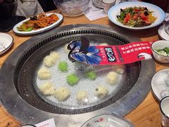 -山河屯铁锅炖·非遗东北菜(南山店)