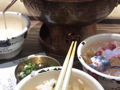 -成都你六姐·牛肉冒菜(城市集市合生汇店)