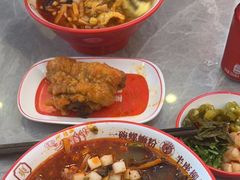 -柳大厨螺蛳粉(人民路总店)