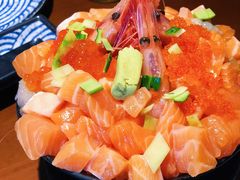 三文鱼火山丼-魔丼屋(日月光店)