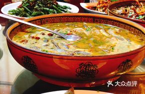 Sour Cabbage Eel
