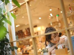 -猫的天空之城概念书店(束河店)