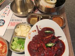 -草家酱蟹炭火烤肉店(珲春南路一店)