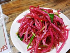 萝卜丝-陇上全荟兰州传统牛肉面(延吉路店)