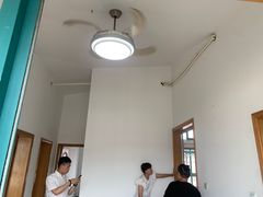-HOMHE弘赫设计