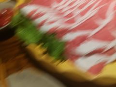 -老牌坊云南鱼豆花火锅(爱建店)