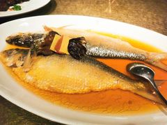 招牌中式清蒸鲥鱼-苏浙汇(古北店)