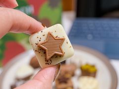 -Laderach 莱德拉(上海环贸iapm店)