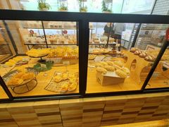 面包甜点陈列柜-梦菲思(果园道店)