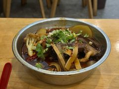 -雷祖芳老妈蹄花店