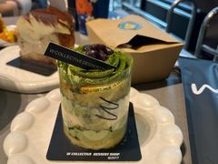 抹茶蛋糕-W COLLECTIVE  DESSERT SHOP