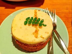 -JINNS锦时 steak&pizza(浸信会礼拜堂旧址店)